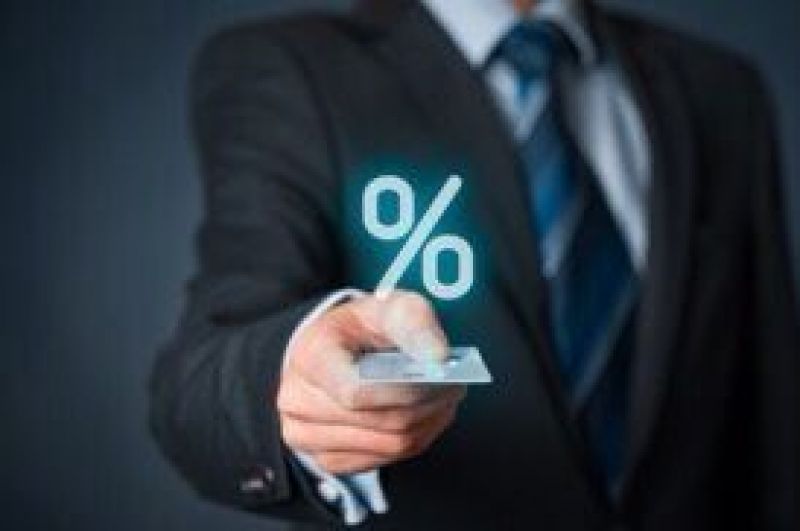 2月金融数据疲软：M2增速回落至9.2%，居民中长期贷款首次出现负增长