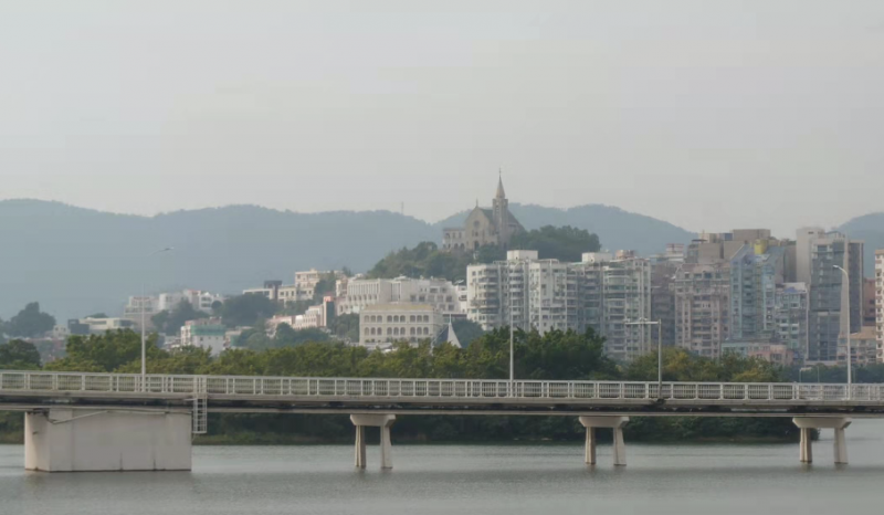 “最值”清明假期将至:机票价格大跳水,部分高端民宿现百元“白菜价” “最值”清明假期将至:机票价格大跳水,部分高端民宿现百元“白菜价”