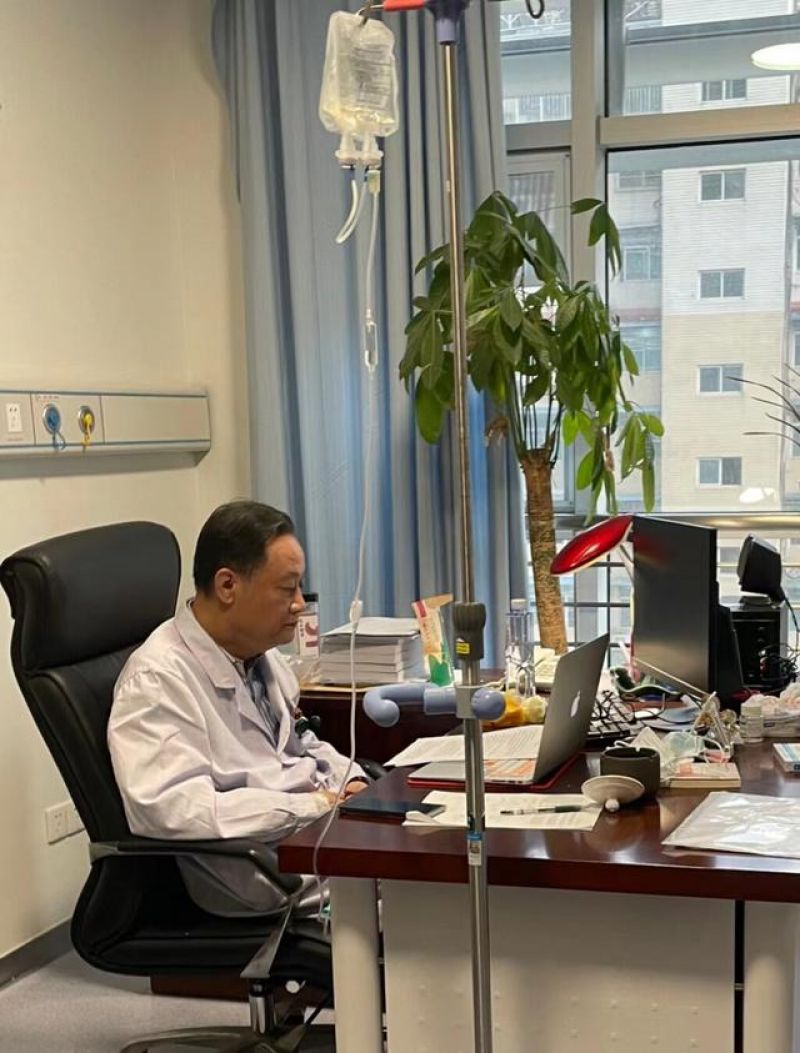 送别中国CAR-T治疗领军人物周剑峰：“好医生，一路走好！”