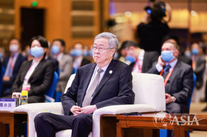 周小川:不存在个别媒体或国家抹黑中国所说的“债务陷阱”|快讯 周小川:不存在个别媒体或国家抹黑中国所说的“债务陷阱”|快讯