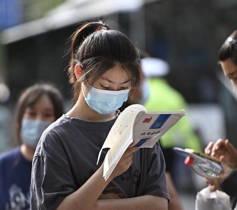 上海:高考延期一个月|快讯 上海:高考延期一个月|快讯
