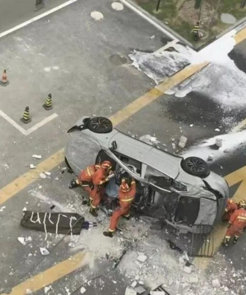 两名试车员死亡，蔚来的正式回应删了又发：意外事故，与车辆本身无关！