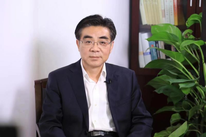 江苏地方金融监督管理局局长查斌仪:坚持金融回归本源,重点支持专精特新|解码江苏高质量发展 江苏地方金融监督管理局局长查斌仪:坚持金融回归本源,重点支持专精特新|解码江苏高质量发展