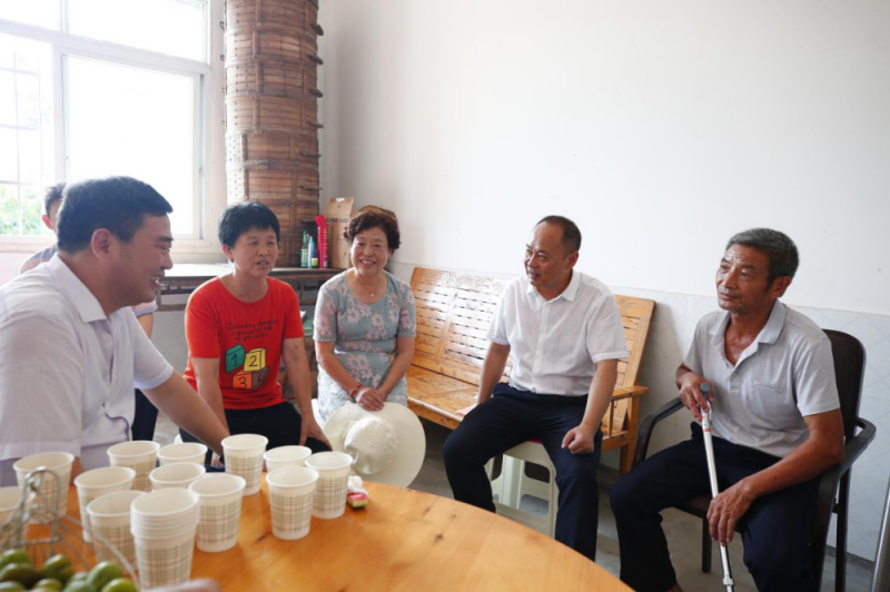重庆大力推进残疾人家庭无障碍改造 让生活有“爱”无“碍” 重庆大力推进残疾人家庭无障碍改造 让生活有“爱”无“碍”