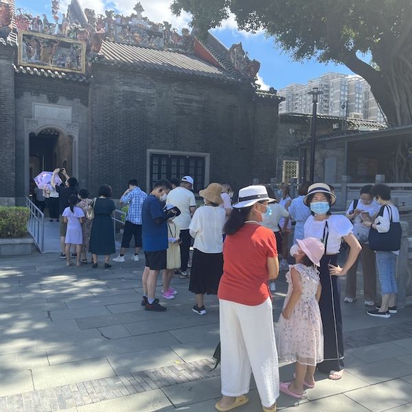 记者实地走访广州暑期旅游市场:消费市场回暖了吗? 记者实地走访广州暑期旅游市场:消费市场回暖了吗?