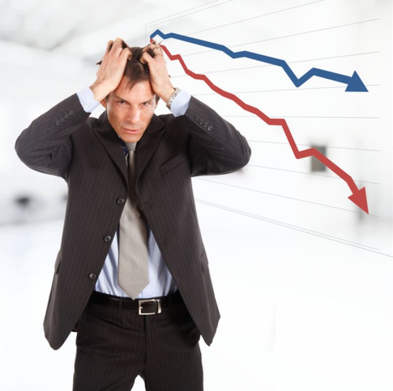 美股三大指数齐跌！新能源车重挫，苹果暴跌4.9%特斯拉跌6.8%