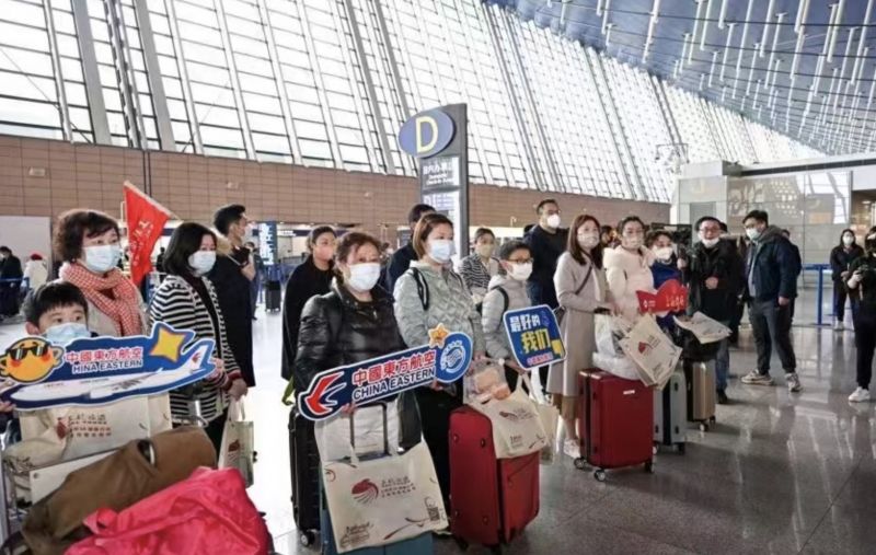 出境游“喧嚣”重启 恢复疫情前盛况仍需时日