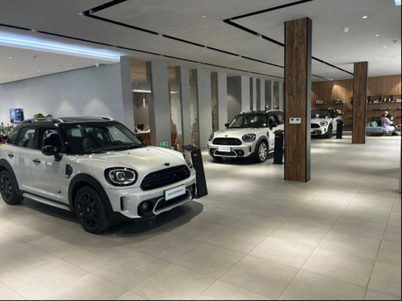 直营销售模式兴起，3月份宝马MINI 在华全面调整应变