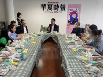 花团锦簇琴声悠扬!华夏时报社2023年庆祝“三八节”活动成功举办 花团锦簇琴声悠扬!华夏时报社2023年庆祝“三八节”活动成功举办