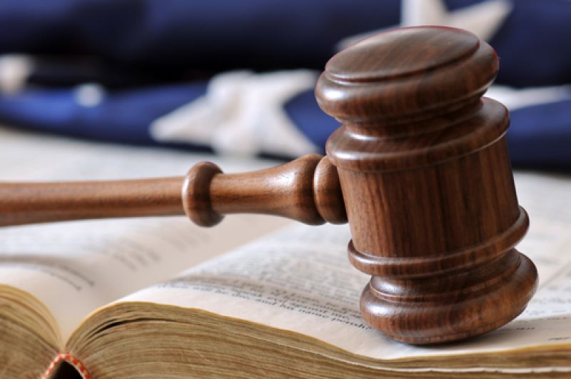 知名财经博主被罚没9988万元，辩称部分交易遭胁迫，律师解读刑责