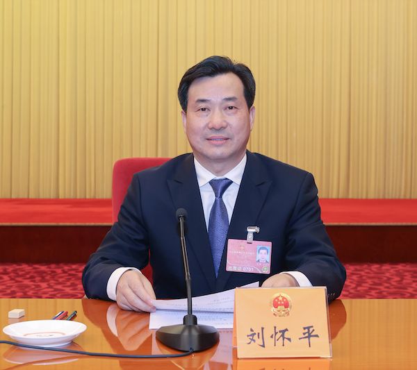 双碳背景下钢铁行业如何转型?全国人大代表刘怀平:谁率先开展极致能效谁就能占据竞争优势|聚焦2023全国两会 双碳背景下钢铁行业如何转型?全国人大代表刘怀平:谁率先开展极致能效谁就能占据竞争优势|聚焦2023全国两会