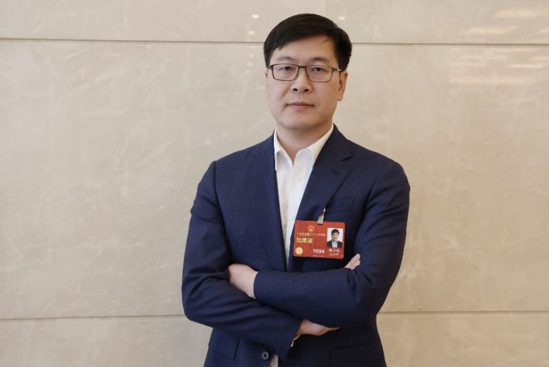 全国人大代表姚劲波:建议推进基本公共服务均等化,实现跨地区高质量就业|聚焦2023全国两会 全国人大代表姚劲波:建议推进基本公共服务均等化,实现跨地区高质量就业|聚焦2023全国两会
