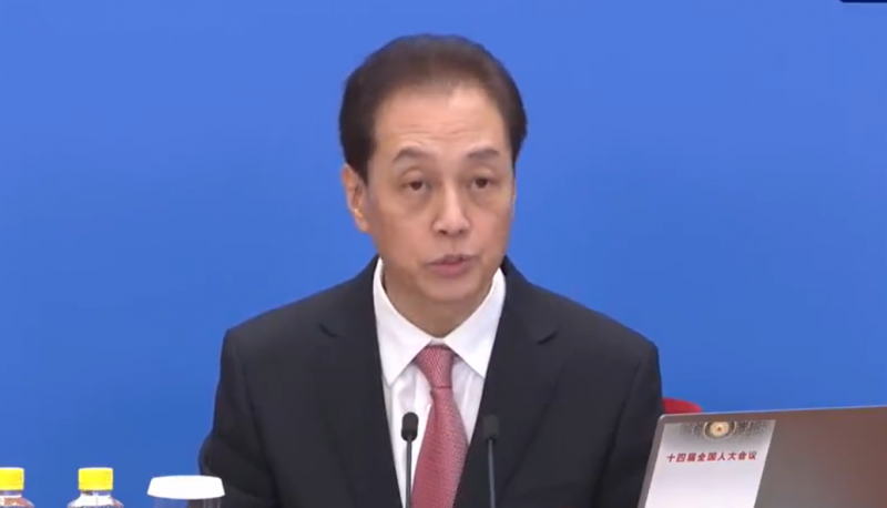第9位全国人大新闻发言人亮相！曾是最年轻的外交部副部长