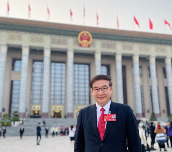 专访全国人大代表林顺潮：推动优质医疗资源区域均衡布局，促进香港与内地跨境医疗融合｜聚焦2023全国两会