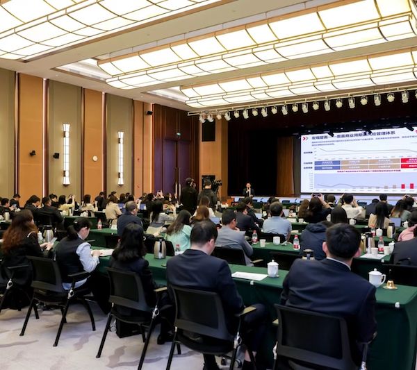 直击南京银行业绩说明会:南银法巴消金成机构关注焦点 直击南京银行业绩说明会:南银法巴消金成机构关注焦点
