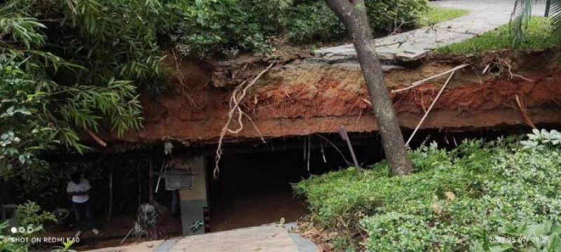 深圳一豪宅花园塌陷掉进地下停车场，专业人士：事故原因可从四个方面调查