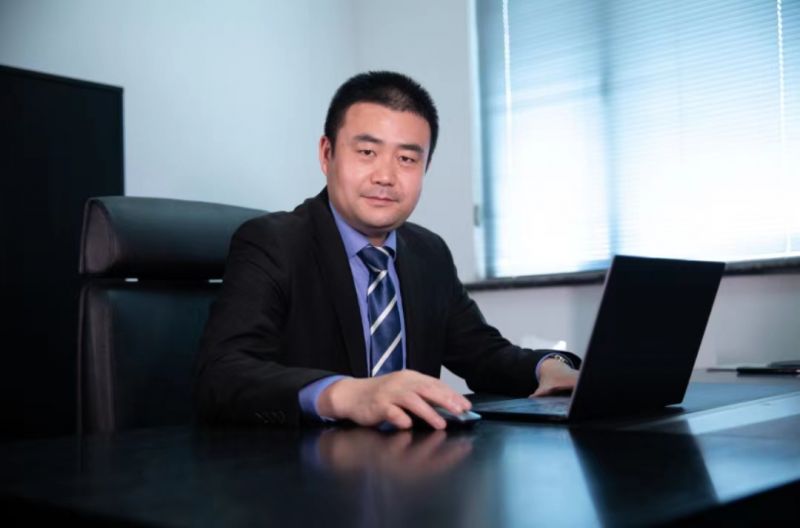 储能竞争“驱逐良币”?中天储能缪永华:根源在产能过剩,仅控成本难以立足|高端会客厅 储能竞争“驱逐良币”?中天储能缪永华:根源在产能过剩,仅控成本难以立足|高端会客厅