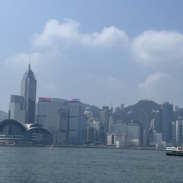 回归祖国26周年!人均GDP从19.2万港元到38.48万港元,香港迈入高质量发展新阶段 回归祖国26周年!人均GDP从19.2万港元到38.48万港元,香港迈入高质量发展新阶段