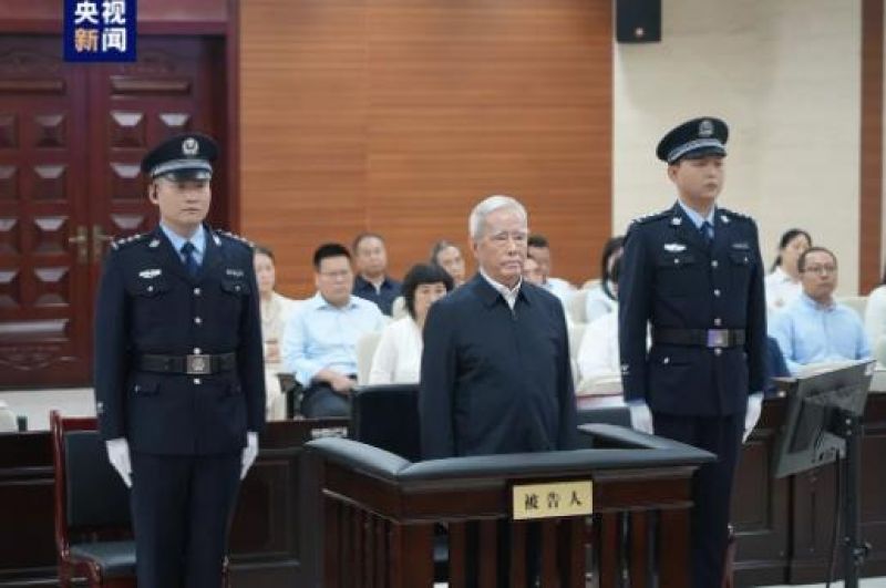 当庭认罪!74岁盛光祖受审 当庭认罪!74岁盛光祖受审