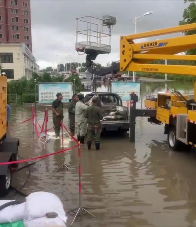 暴雨中的牡丹江市:灾害天气筑起守护屏障 确保残疾人群体安然无恙 暴雨中的牡丹江市:灾害天气筑起守护屏障 确保残疾人群体安然无恙