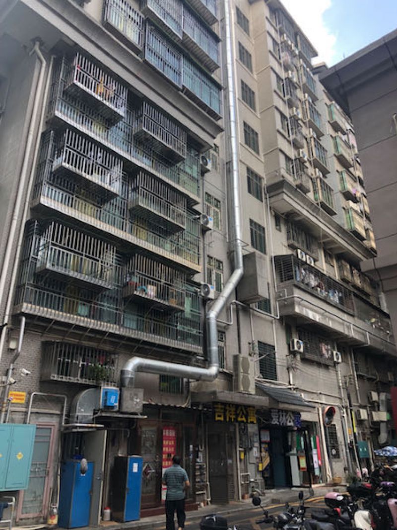 超大特大城市城中村改造利好频传,专家:警惕政府、国企平台大包大揽加剧债务危机 超大特大城市城中村改造利好频传,专家:警惕政府、国企平台大包大揽加剧债务危机