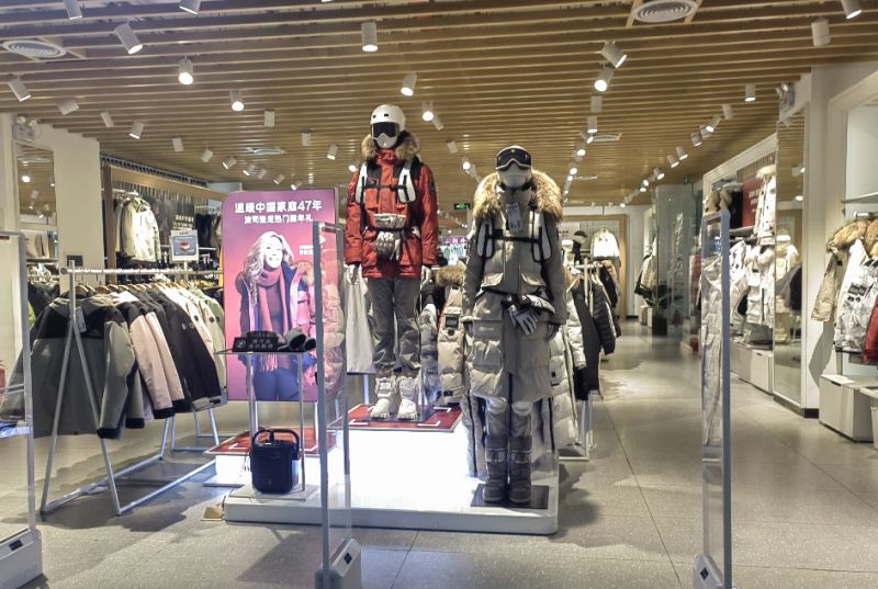 平替走俏大牌火爆,一件羽绒服凸显消费分级 平替走俏大牌火爆,一件羽绒服凸显消费分级