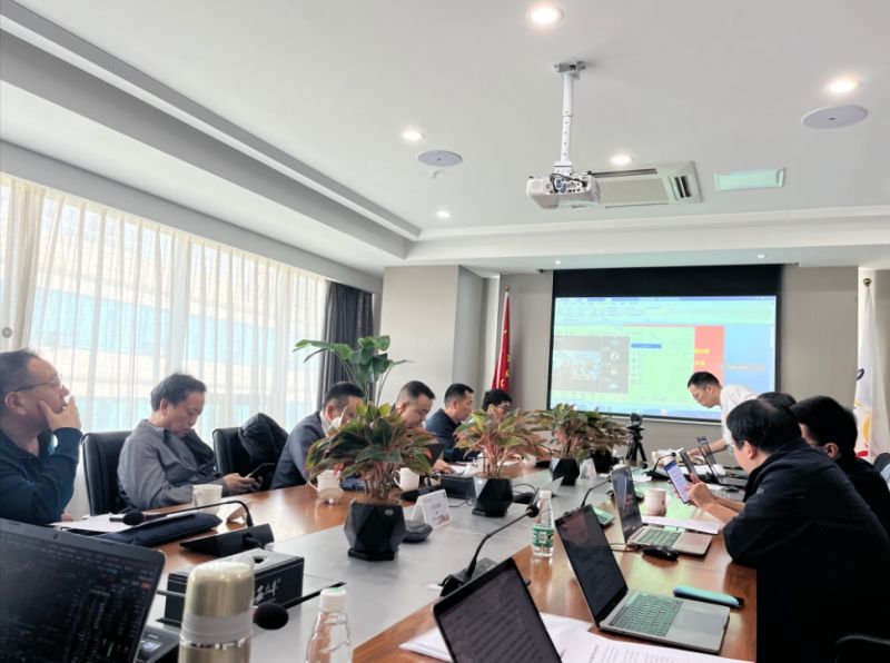 直击*ST越博股东大会:刚拿到判决重回董事会的李占江再被“投出”,公司表示“不惜一切保壳” 直击*ST越博股东大会:刚拿到判决重回董事会的李占江再被“投出”,公司表示“不惜一切保壳”