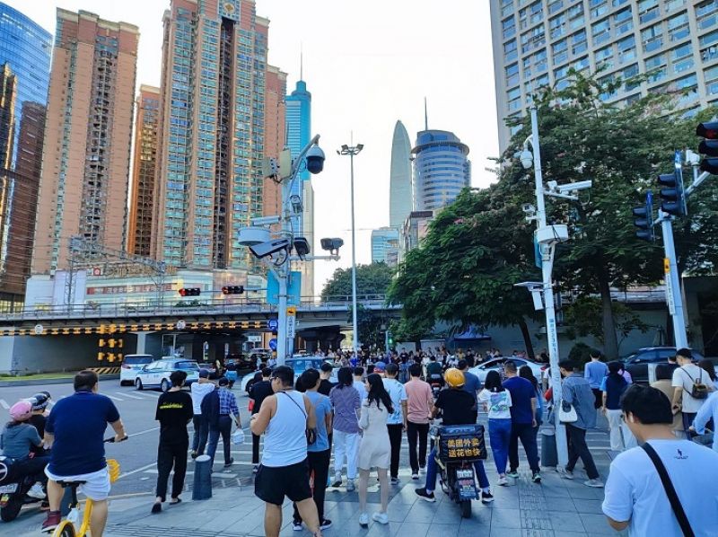 港人北上消费拉动，深圳零售物业市场回暖