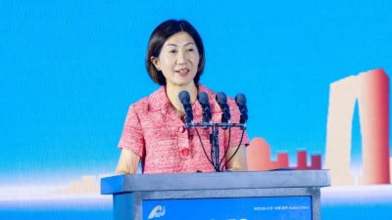 港交所换帅迎首位女性CEO!陈翊庭出任 “掌门人”|快讯 港交所换帅迎首位女性CEO!陈翊庭出任 “掌门人”|快讯