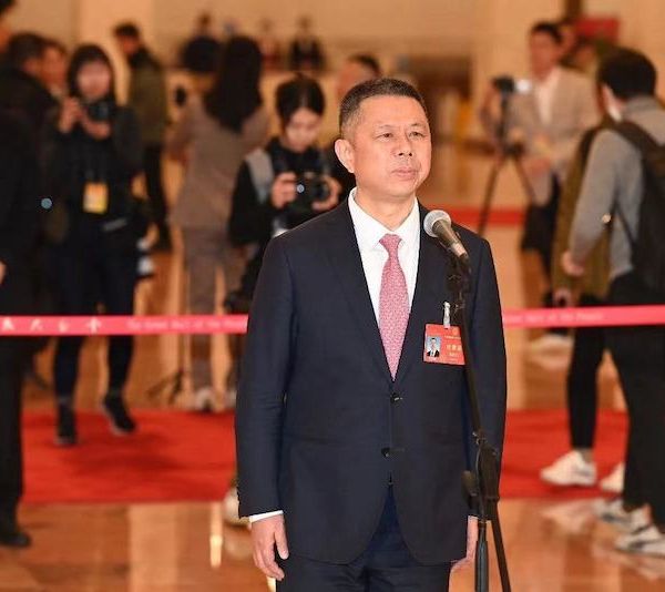 全国人大代表、天合光能董事长高纪凡:为高水平科技自立自强和新质生产力拼搏奋斗|热议政府工作报告 全国人大代表、天合光能董事长高纪凡:为高水平科技自立自强和新质生产力拼搏奋斗|热议政府工作报告