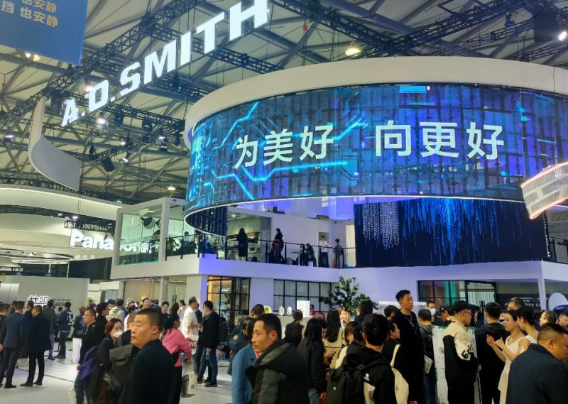 陷中国家电包围圈!外资家电“推新”含金量几许?突围之战道阻且艰|家博会消费风向 陷中国家电包围圈!外资家电“推新”含金量几许?突围之战道阻且艰|家博会消费风向
