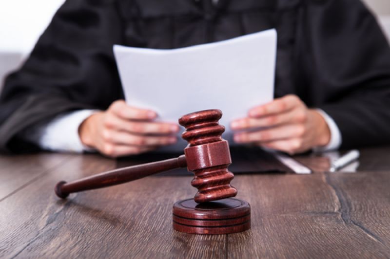 A股又一董事长操纵股价被判刑！违法所得未全额退缴，朋友圈停留在“初五迎财神”