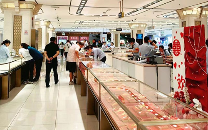 29万元500克黄金火速成交!投资者越涨越买,各银行加大回购力度 29万元500克黄金火速成交!投资者越涨越买,各银行加大回购力度
