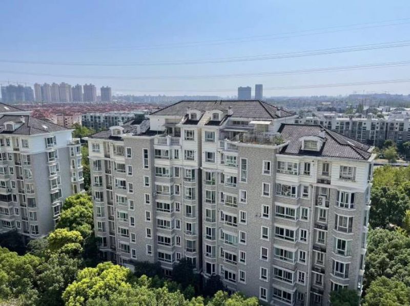 正式告别“7090”政策，上海楼市优化新出让商品住房用地套型供应结构 | 快讯