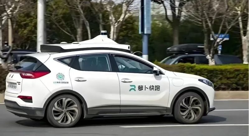 中美无人驾驶竞赛升级,萝卜快跑、特斯拉、Waymo三者相争 中美无人驾驶竞赛升级,萝卜快跑、特斯拉、Waymo三者相争