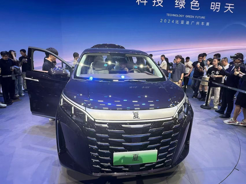 智能化战略助力行业升级,比亚迪携4大品牌集体亮相 | 聚焦2024广州车展 智能化战略助力行业升级,比亚迪携4大品牌集体亮相 | 聚焦2024广州车展