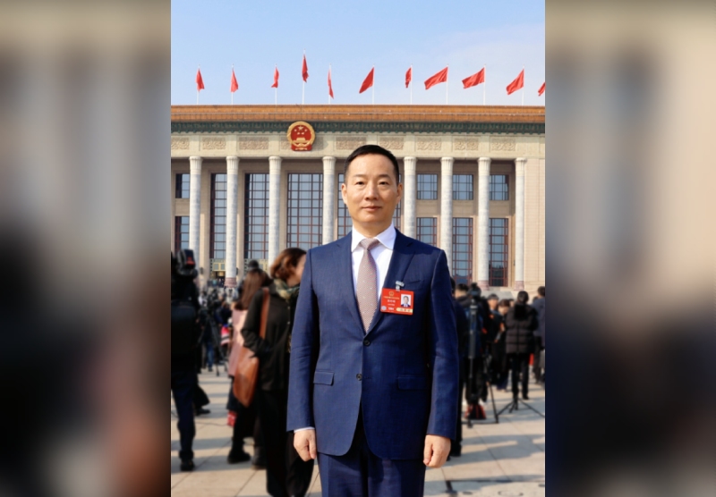 全国人大代表、联泓新科董事长郑月明：建议优化职业教育课程，突出实操能力｜两会声音
