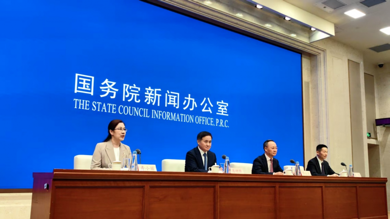 央行释放万亿元活水并全域降息,商业性房地产贷款利率下调0.1% 央行释放万亿元活水并全域降息,商业性房地产贷款利率下调0.1%