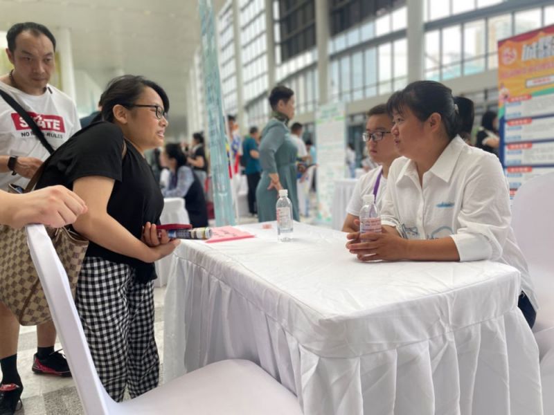 刘静静想找一份手工类方面的工作。.jpg